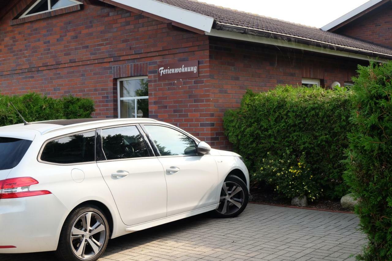 Ferienwohnung Annas Landhaus - Steuerbord Schillig Exterior foto